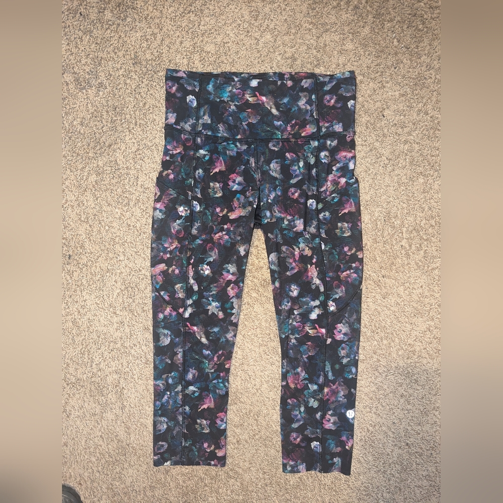 Lululemon Capri leggings